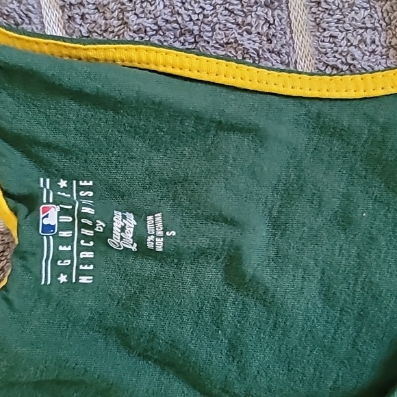 STUNNING OAKLAND A'S RACERBACK TANK TOP - Picture 5 of 8